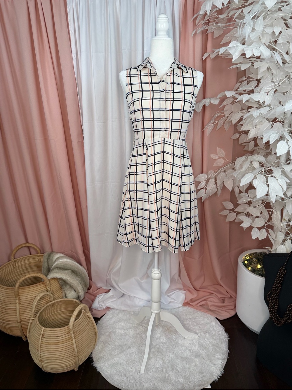 Banana Republic Plaid Sleeveless Shirt Dress – Size 2P Petite
